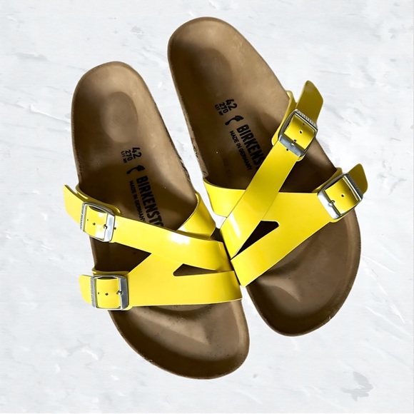 Birkenstock Yao Euro 42 Narrow Yao Balance Yellow Patent Slides New No Box - Picture 1 of 7